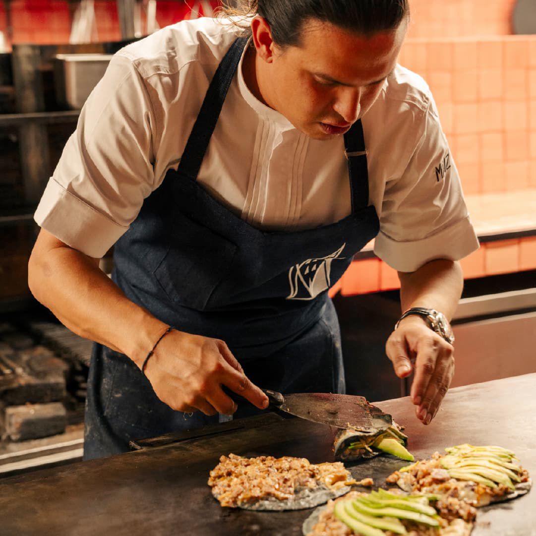 Chef SANTIAGO MOCTEZUMA